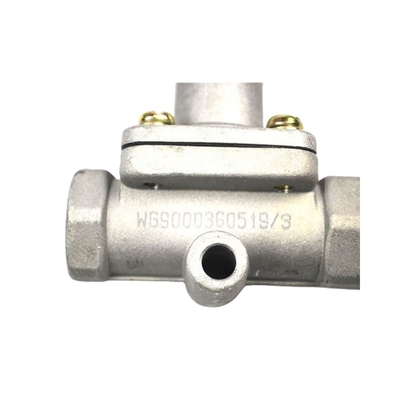 Sinotruk howo spare parts Relief valve Overflow Valve WG9000360519 for J6