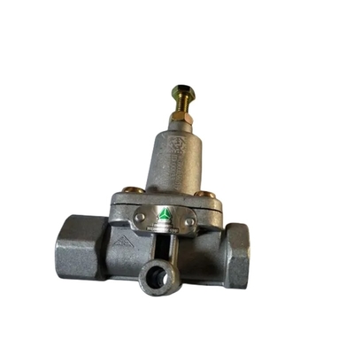 Sinotruk howo spare parts Relief valve Overflow Valve WG9000360519 for J6