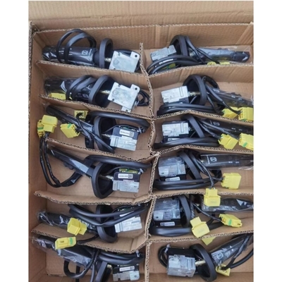 Truck Accessories WG9130583017 COMBINATION SWITCH for Sinotruk HOWO Electronic System