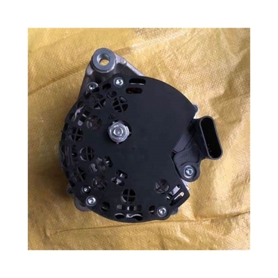 SINOTRUK Howo Truck Engine Spare Parts 28V 80A Alternator VG1246090017