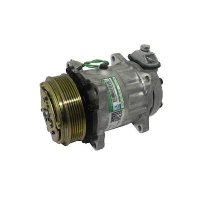 Truck Engine Spare Parts for SINOTRUK HOWO A7 WG1095139011 Air Condition Compressor