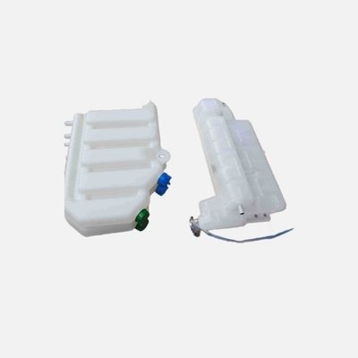 Expansion Tank Assy WG9112530333 for SINOTRUK Howo A7 Truck Radiator Truck Chassis Part