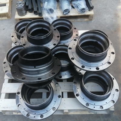 Standard Size Rear Wheel Hub for Sinotruk Howo A7 Truck Accessories AZ9231340310