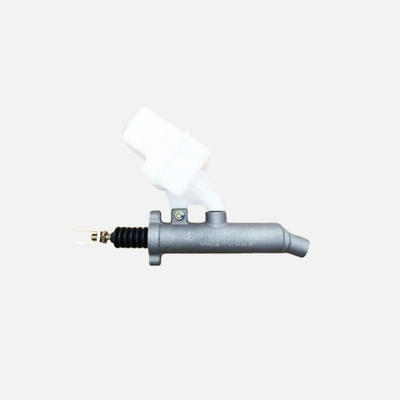 Shacman Delong M3000 Truck Accessories DZ96189231520 Clutch Master Cylinder with Design