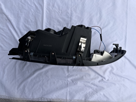 2012- Year SHACMAN F2000 Truck Headlights 81.25101.6289 Genuine and Long-Lasting Lamp