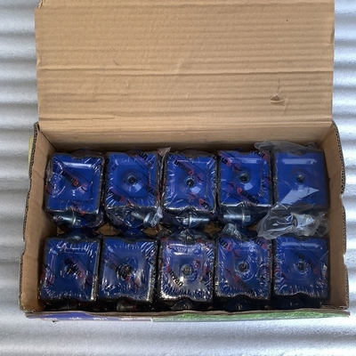 QY680590095 AZ9770591001/1 Engine Mounts for Sinotruk HOWO QY50K Crane Front Support