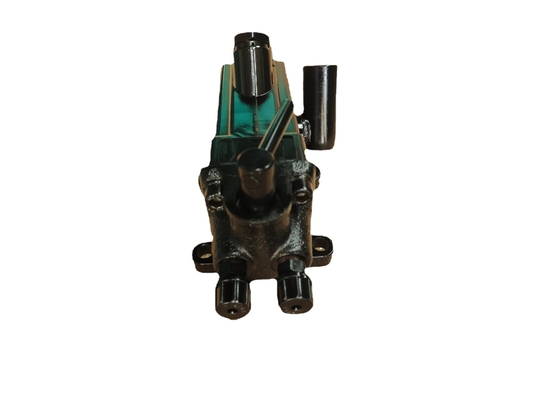 Howo Cab Lift Pump for Sinotruck Wg9100820025 Replace/Repair Purpose Hydraulic Hand Pump