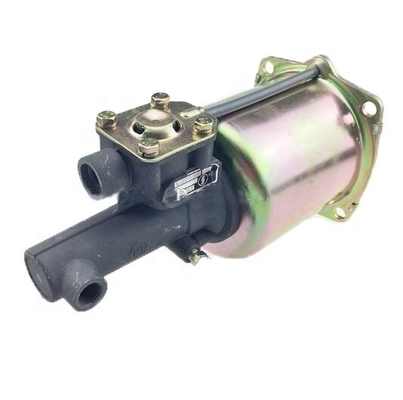 SINOTRUK howo clutch booster cylinder WG9725230051 for commercial vehicles