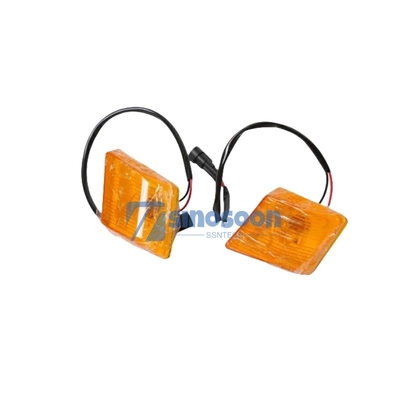 Standard Size Plastic Right Side Light for Sinotruk HOWO A7 Heavy Truck Body Parts