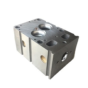 WEICHAI WD615 Engine Cylinder Head Assy. 6126000 Perfect for Repair/Replacement Needs